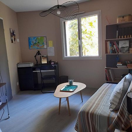 La Zenitude Chambre D Hote Chamarandes Экстерьер фото